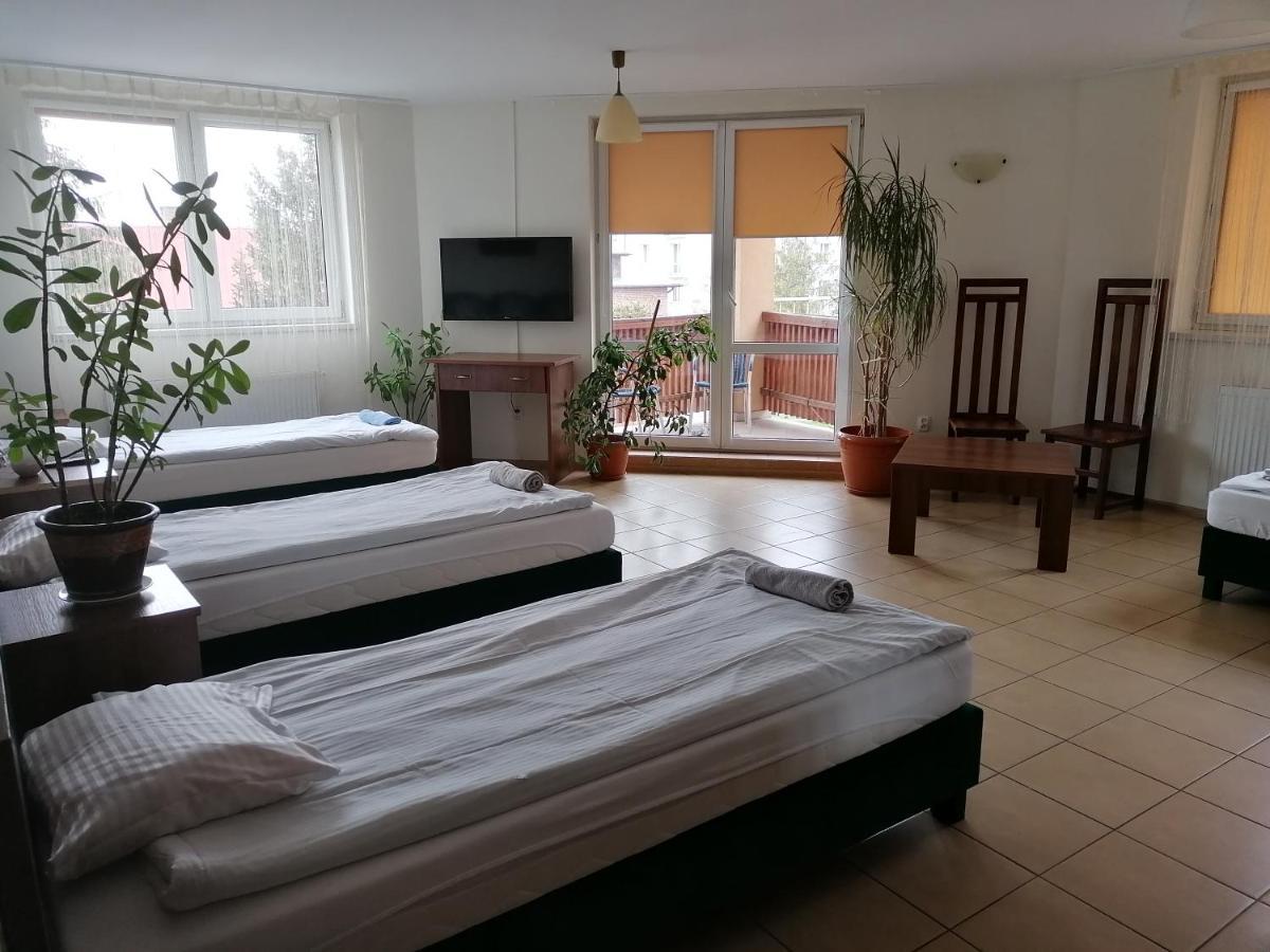 Pensjonat Telimena Hotel Zwierzyniec Exterior foto